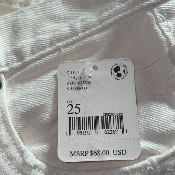 Free People Women's Makai Cutoff Jean Shorts size 25 NWT Bright White Button Fly - Picture 10 of 11